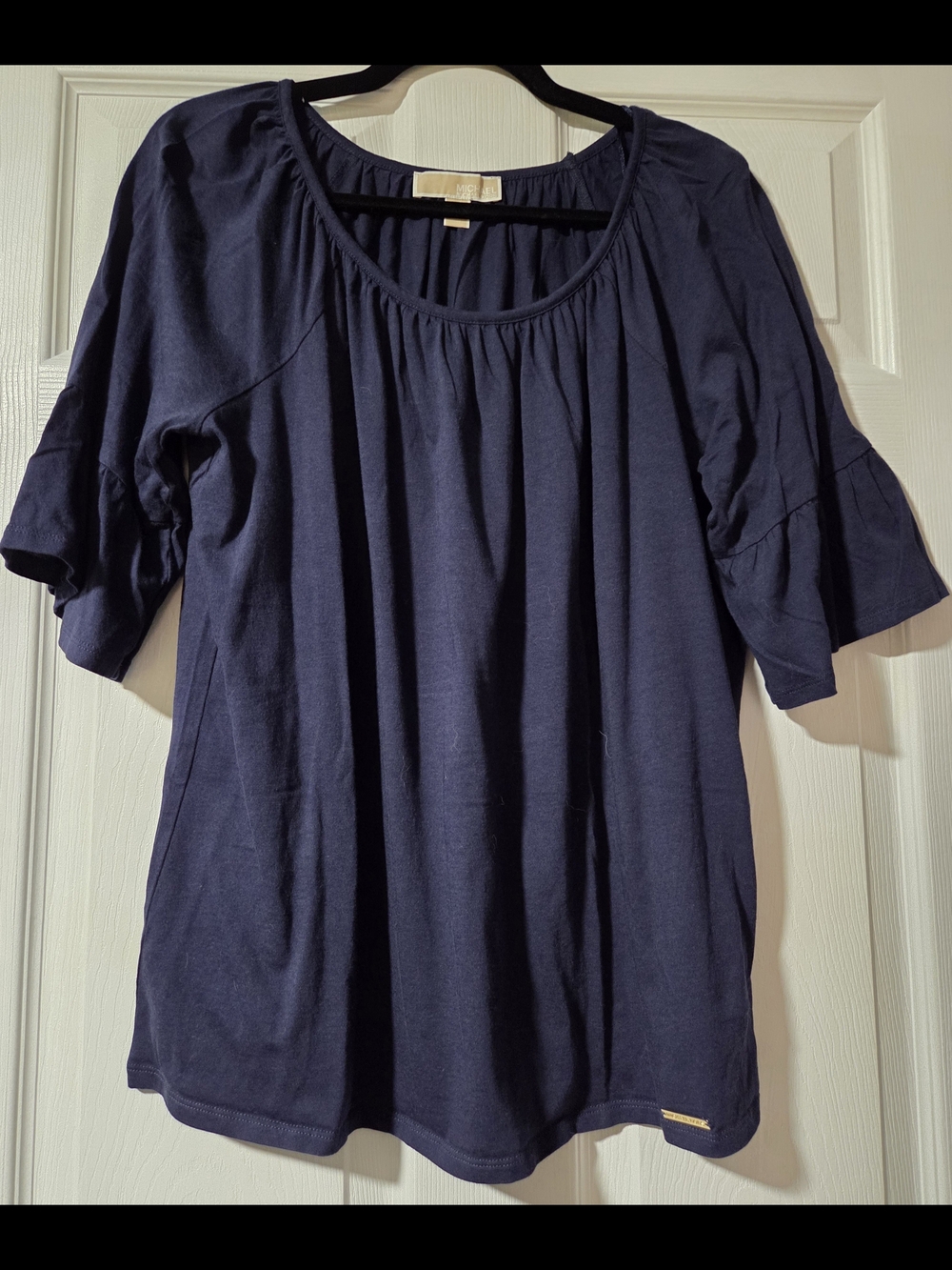 Women's Navy Blue Scoop Neck Top